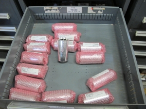 STANLEY VIDMAR HEAVY DUTY 5-DRAWER PARTS CABINET W/ CONTENTS (W-50) LOADING & HANDLING FEE $25-